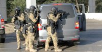Uzbrojeni terroryści zaatakowali Terminal LPG w Świnoujściu - ćwiczenia służb