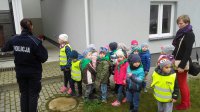 Dzieci z wizytą w Komendzie Powiatowej Policji w Szczecinku
