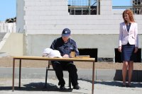 podpisanie aktu erekcyjnego - Komendant Powiatowy Policji w Sławnie