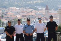 policjant z OPP nad Adriatykiem