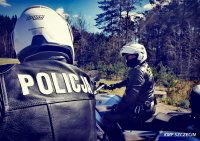 policyjni motocykliści z Wydziału ruchu Drogowego
