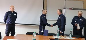 Podziękowanie za dotychczasową pracę, gratulacje awansu i nowych wyzwań