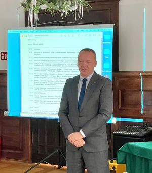 „Działania służb kryminalnych i prewencyjnych w odzyskiwaniu zabytków sakralnych i archeologicznych” – konferencja w Pęzinie