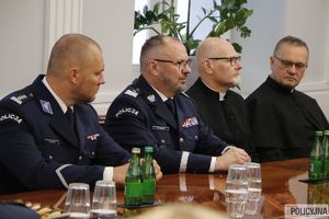 Uroczyste spotkanie z laureatami XVII edycji Ogólnopolskiego Konkursu „Policjant, który mi pomógł”