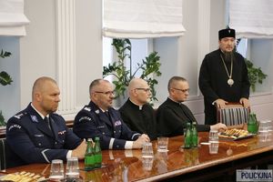 Uroczyste spotkanie z laureatami XVII edycji Ogólnopolskiego Konkursu „Policjant, który mi pomógł”
