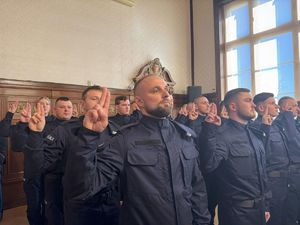 Ślubowanie nowych policjantów