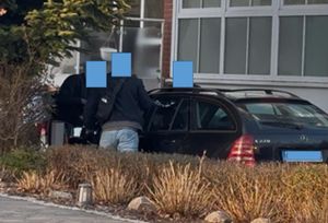 Ścisła współpraca i wymiana informacji pomiędzy polską i niemiecką Policją doprowadziła do ustalenia miejsca ukrywania się poszukiwanego.